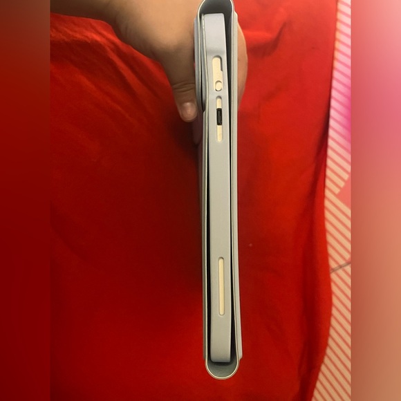 Wireless Keyboard - Picture 5 of 6